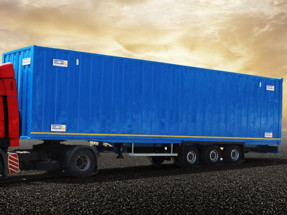 La semi-remorque fourgon M&eacute;ga COMET est conforme aux normes du Transit International Routier (TIR). Elle est destin&eacute;e au transport routier de marchandis